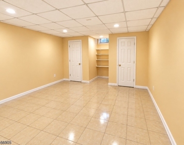 34 Leonard Ter - Photo Thumbnail 21