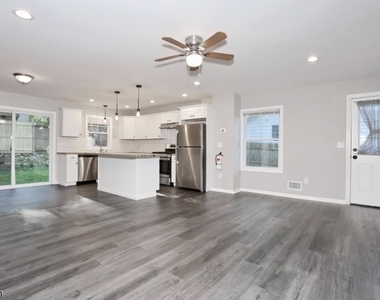 234 Lakeview Ave - Photo Thumbnail 6