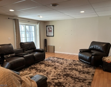 7 Crestview Dr - Photo Thumbnail 17
