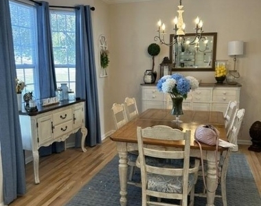 7 Crestview Dr - Photo Thumbnail 7