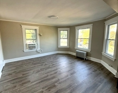 20 Maple Ave - Photo Thumbnail 4