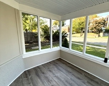 20 Maple Ave - Photo Thumbnail 1
