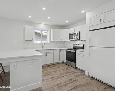 27 Rossetti Court - Photo Thumbnail 11