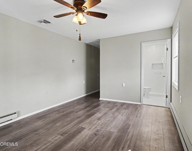 27 Rossetti Court - Photo Thumbnail 17