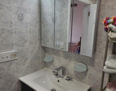 17 Lakeview Road - Photo Thumbnail 11