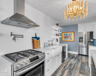675 Ocean Avenue N - Photo Thumbnail 18