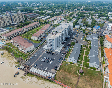 675 Ocean Avenue N - Photo Thumbnail 46