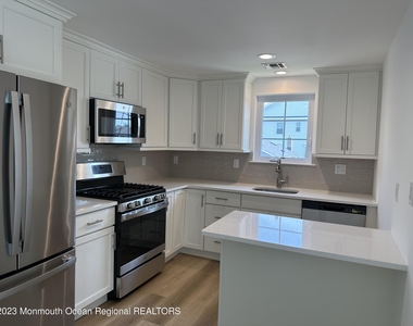 207b Bridge Avenue - Photo Thumbnail 7