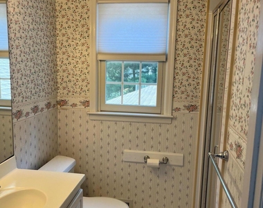 106 Pear Street - Photo Thumbnail 17