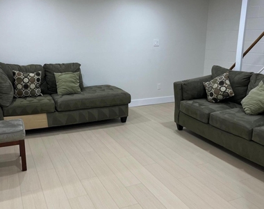 106 Pear Street - Photo Thumbnail 18
