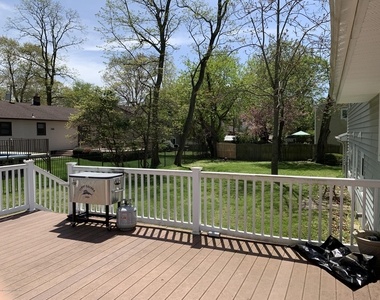 135 Ampere Avenue - Photo Thumbnail 23