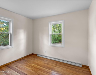 101 Lettau Drive - Photo Thumbnail 18