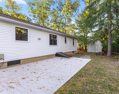 101 Lettau Drive - Photo Thumbnail 5