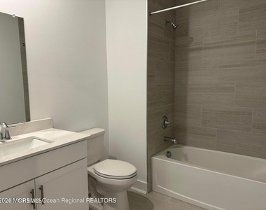 903 Navigator Avenue - Photo Thumbnail 7
