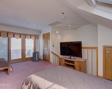 900 Ocean Avenue - Photo Thumbnail 28