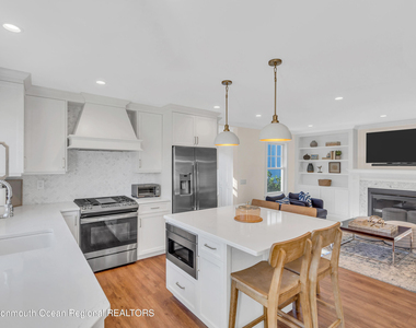 501 Morris Avenue - Photo Thumbnail 14