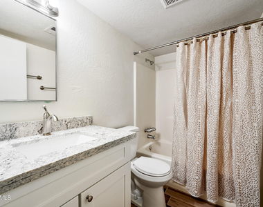 17642 N 32nd Street - Photo Thumbnail 10