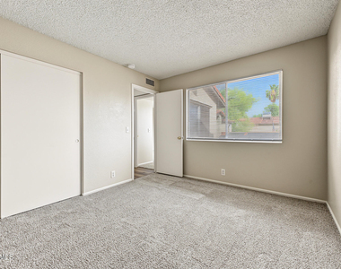 5028 W Evans Drive - Photo Thumbnail 25