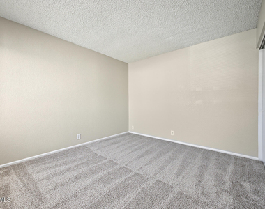 5028 W Evans Drive - Photo Thumbnail 23