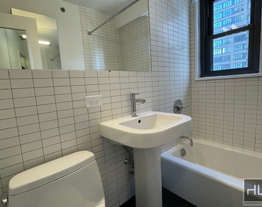 East 39th Street - Photo Thumbnail 5