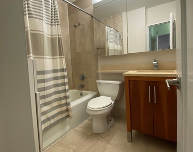 East 34th Street - Photo Thumbnail 2