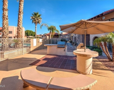 5757 W Eugie Avenue - Photo Thumbnail 26