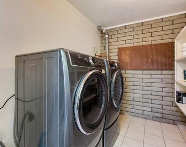 3736 E Montecito Avenue - Photo Thumbnail 13