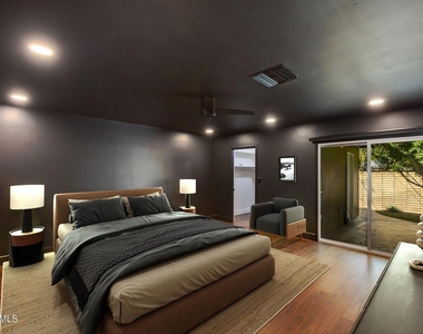 3736 E Montecito Avenue - Photo Thumbnail 9