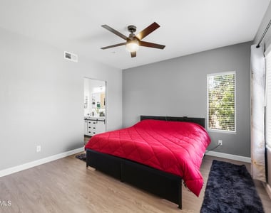1351 N Pleasant Drive - Photo Thumbnail 21