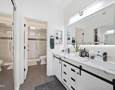 1351 N Pleasant Drive - Photo Thumbnail 23