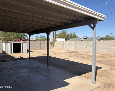 9018 E Marguerite Avenue - Photo Thumbnail 1