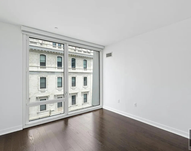 West 113th Street - Photo Thumbnail 9