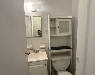 188 Claremont Avenue - Photo Thumbnail 4
