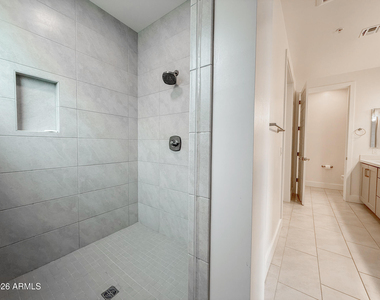 5250 E Deer Valley Drive - Photo Thumbnail 26