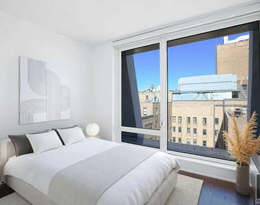 West 113th Street - Photo Thumbnail 5
