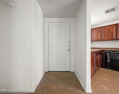 4925 E Desert Cove Avenue - Photo Thumbnail 36