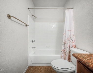 4925 E Desert Cove Avenue - Photo Thumbnail 21
