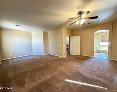 5435 W Buffalo Street - Photo Thumbnail 20