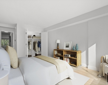 East 51st Street - Photo Thumbnail 2