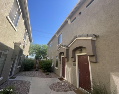 2401 E Rio Salado Parkway - Photo Thumbnail 1
