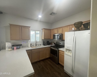 2401 E Rio Salado Parkway - Photo Thumbnail 5
