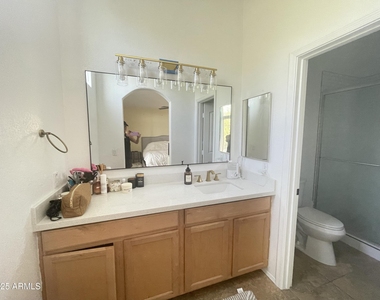 2401 E Rio Salado Parkway - Photo Thumbnail 13