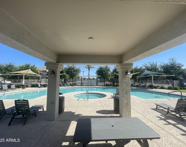 2401 E Rio Salado Parkway - Photo Thumbnail 20