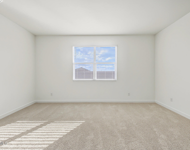 23969 W Yavapai Street - Photo Thumbnail 14