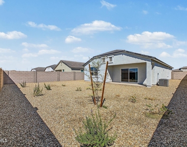 23969 W Yavapai Street - Photo Thumbnail 33