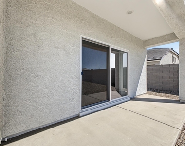 23969 W Yavapai Street - Photo Thumbnail 31