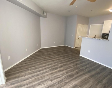 1701 E Colter Street - Photo Thumbnail 10