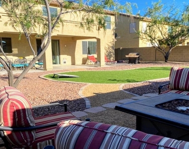 29596 N 68th Drive - Photo Thumbnail 12