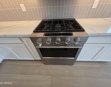 3605 W Lapis Drive - Photo Thumbnail 12