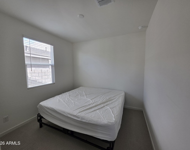 3605 W Lapis Drive - Photo Thumbnail 6
